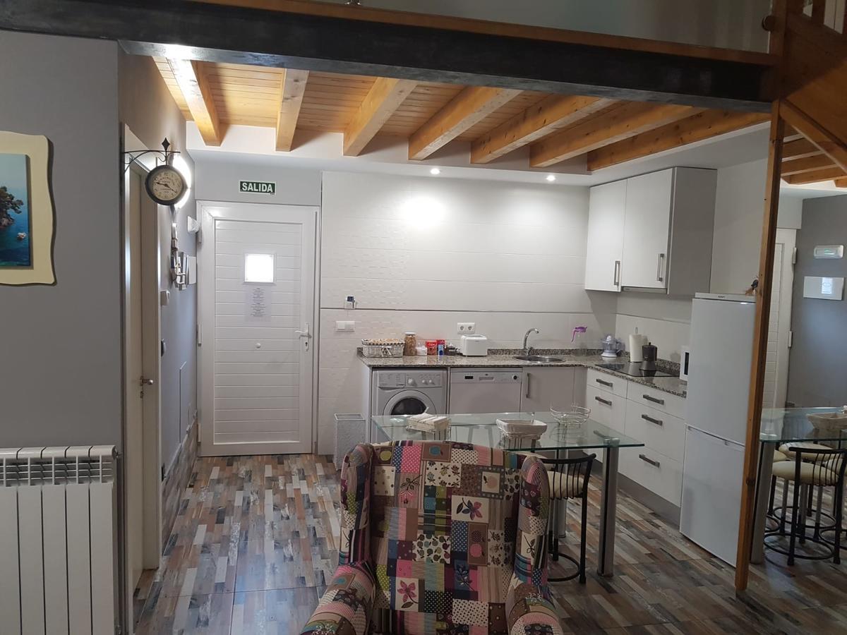 Apartamentos Santa Justa Ubiarco Esterno foto