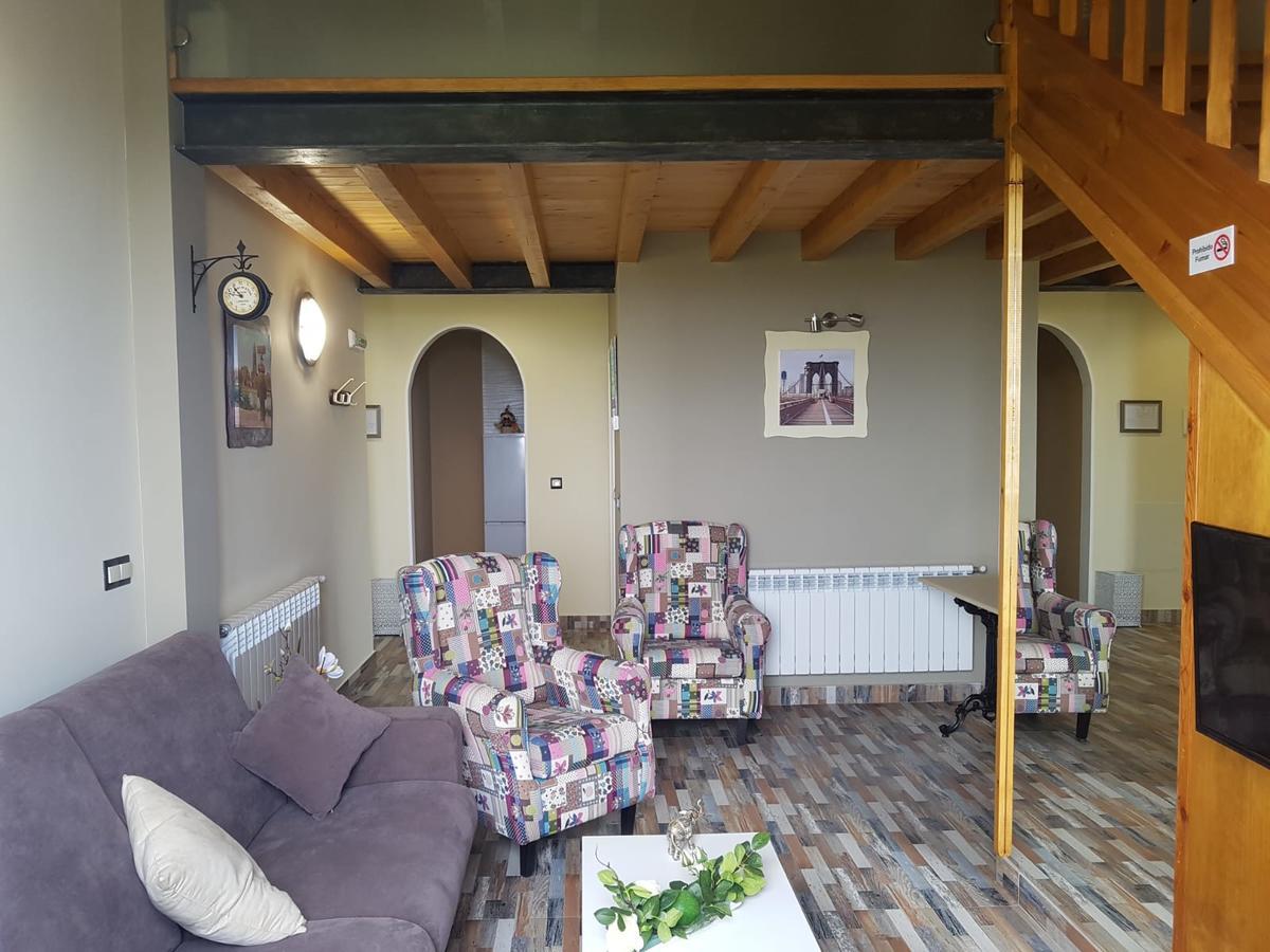 Apartamentos Santa Justa Ubiarco Esterno foto