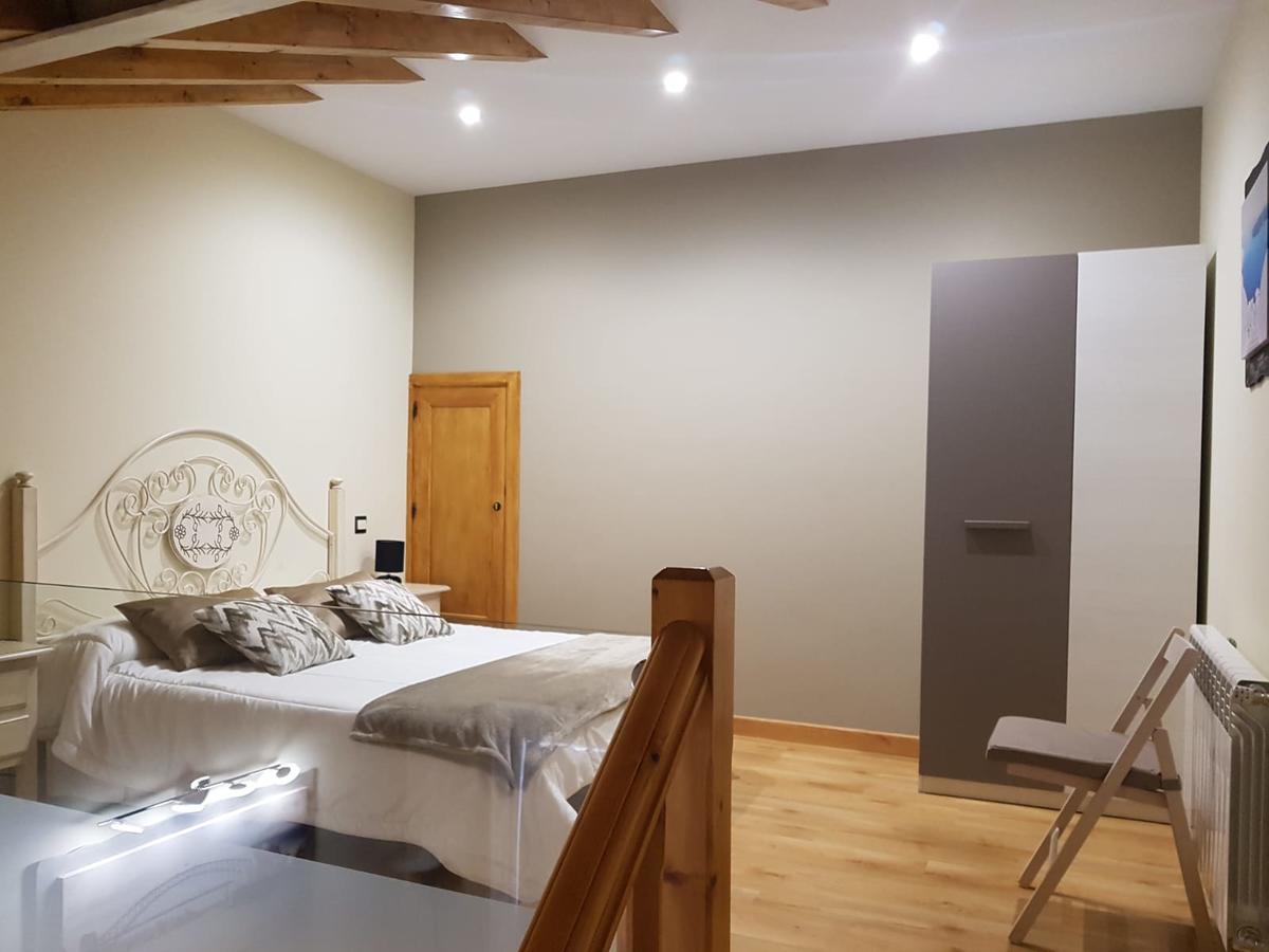 Apartamentos Santa Justa Ubiarco Esterno foto